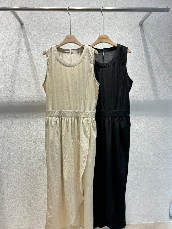 Cornerbloom - Korean Women Fashion - #momslook - Color Wrap One-Piece - 5