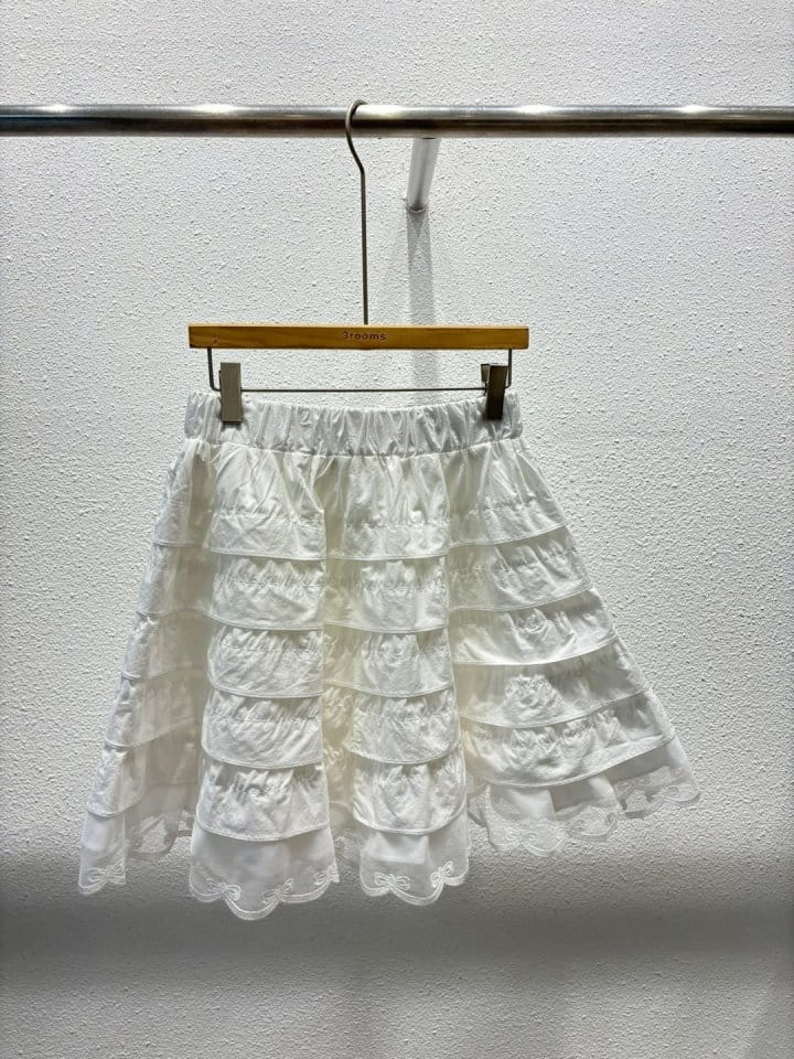 Cornerbloom - Korean Women Fashion - #momslook - Kan Kan Skirt - 3