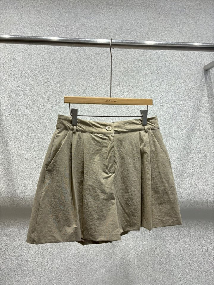 Cornerbloom - Korean Women Fashion - #womensfashion - Tug Half Pants - 5
