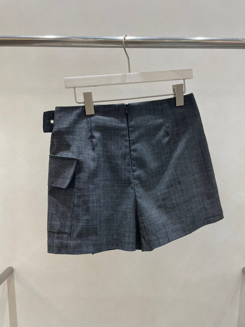 Feffer - Korean Women Fashion - #momslook - meta half Pants - 5