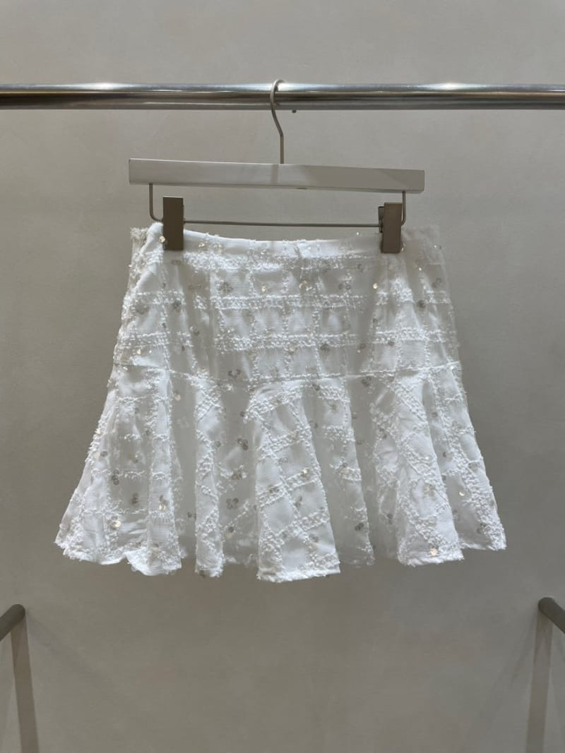 Feffer - Korean Women Fashion - #womensfashion - Bling Half Pants - 5