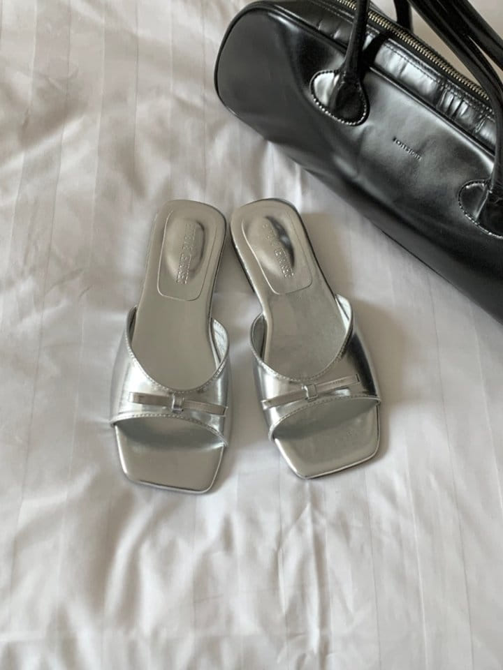 Golden Shoe - Korean Women Fashion - #momslook - 7130 Slipper & Sandals - 5
