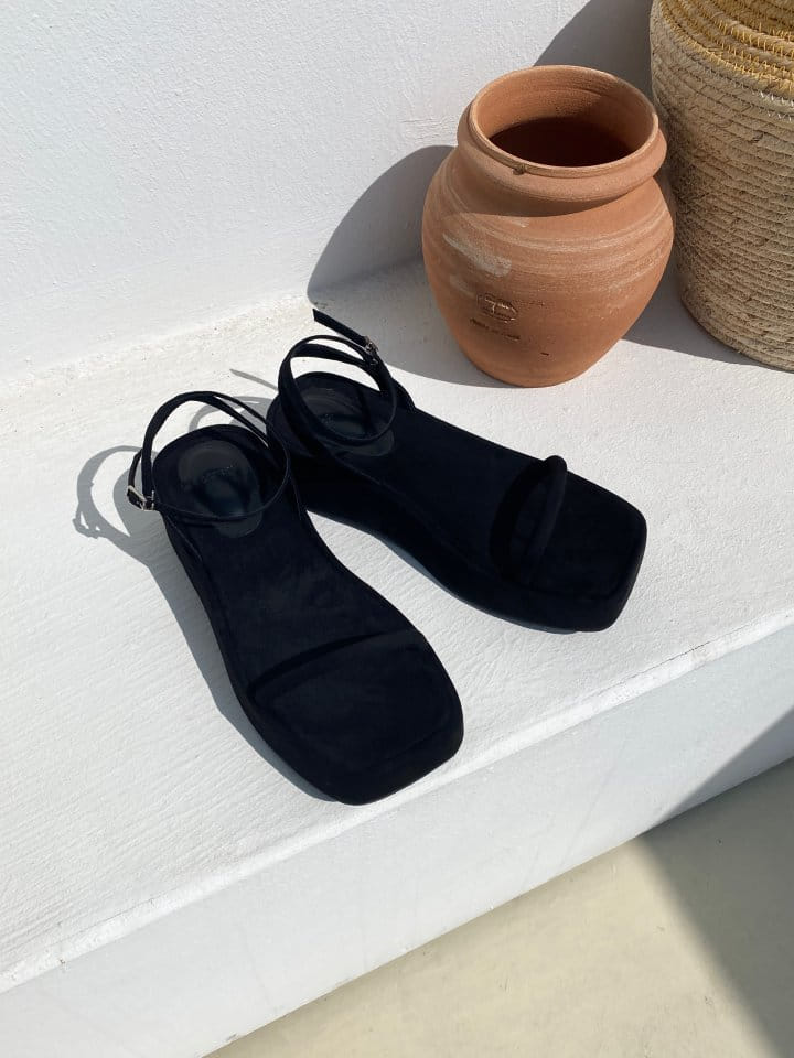 Golden Shoe - Korean Women Fashion - #momslook -  2042 Slipper & Sandals - 6