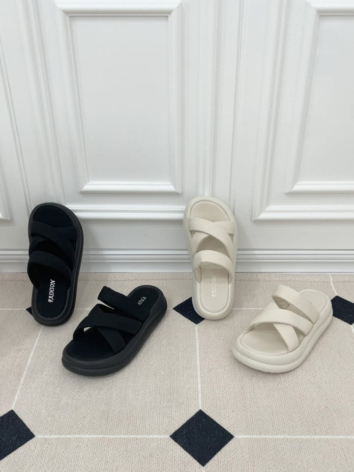Golden Shoe - Korean Women Fashion - #womensfashion -  3034Slipper & Sandals - 4