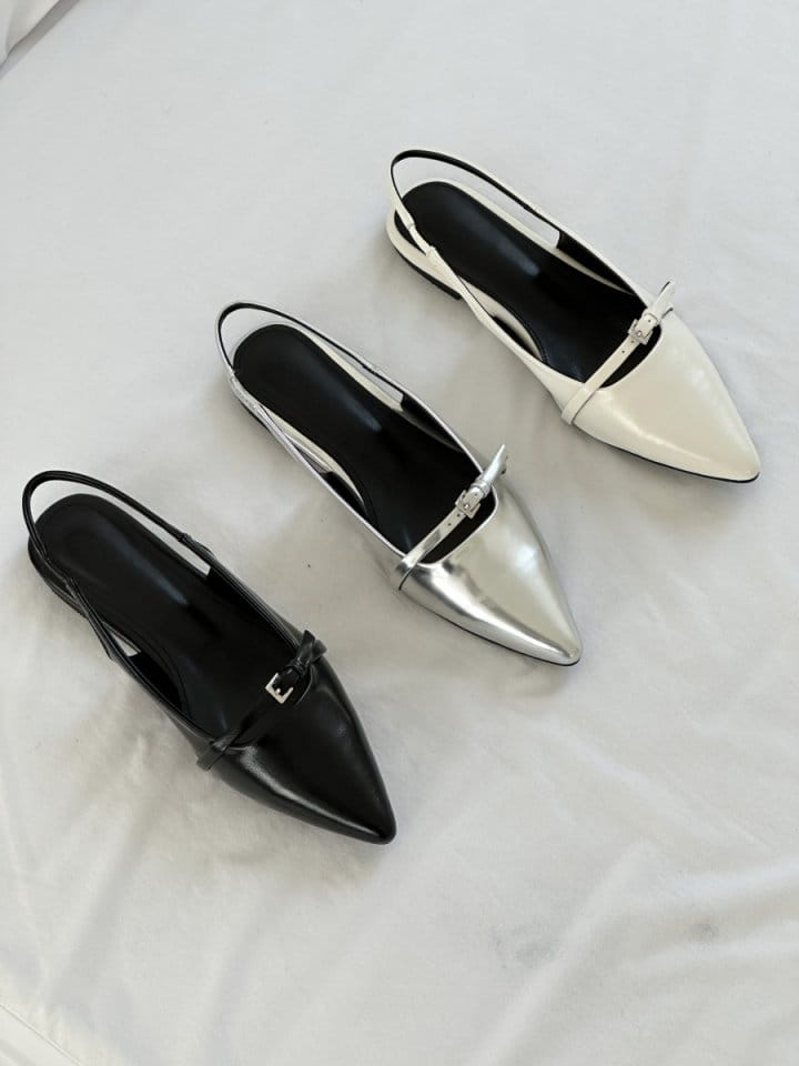 Golden Shoe - Korean Women Fashion - #momslook - 322 Slipper & Sandals - 3