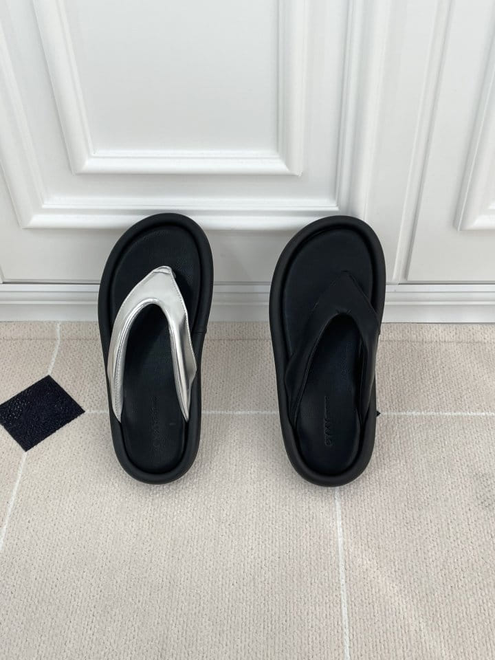 Golden Shoe - Korean Women Fashion - #momslook - 3032 Slipper & Sandals - 3