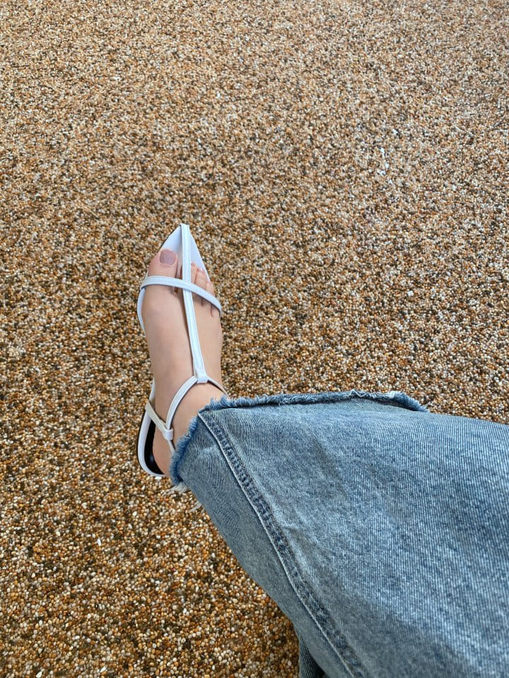 Golden Shoe - Korean Women Fashion - #momslook -  163 Slipper & Sandals - 3