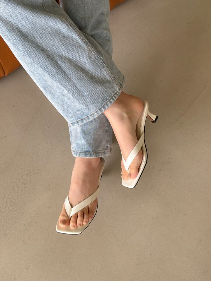 Golden Shoe - Korean Women Fashion - #momslook - 1714 Slipper & Sandals - 9