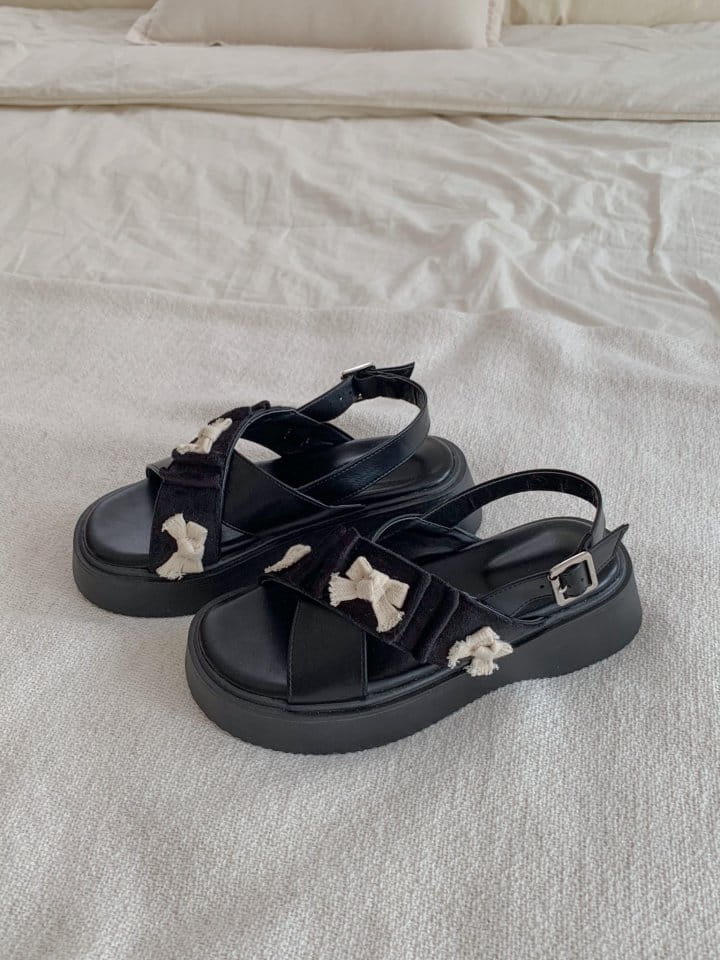 Golden Shoe - Korean Women Fashion - #momslook - 001 Slipper & Sandals - 10