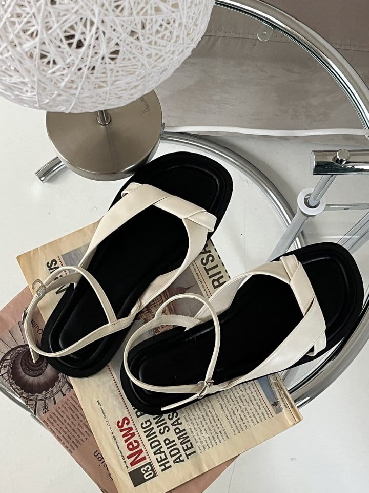 Golden Shoe - Korean Women Fashion - #momslook -  7222 Slipper & Sandals - 3
