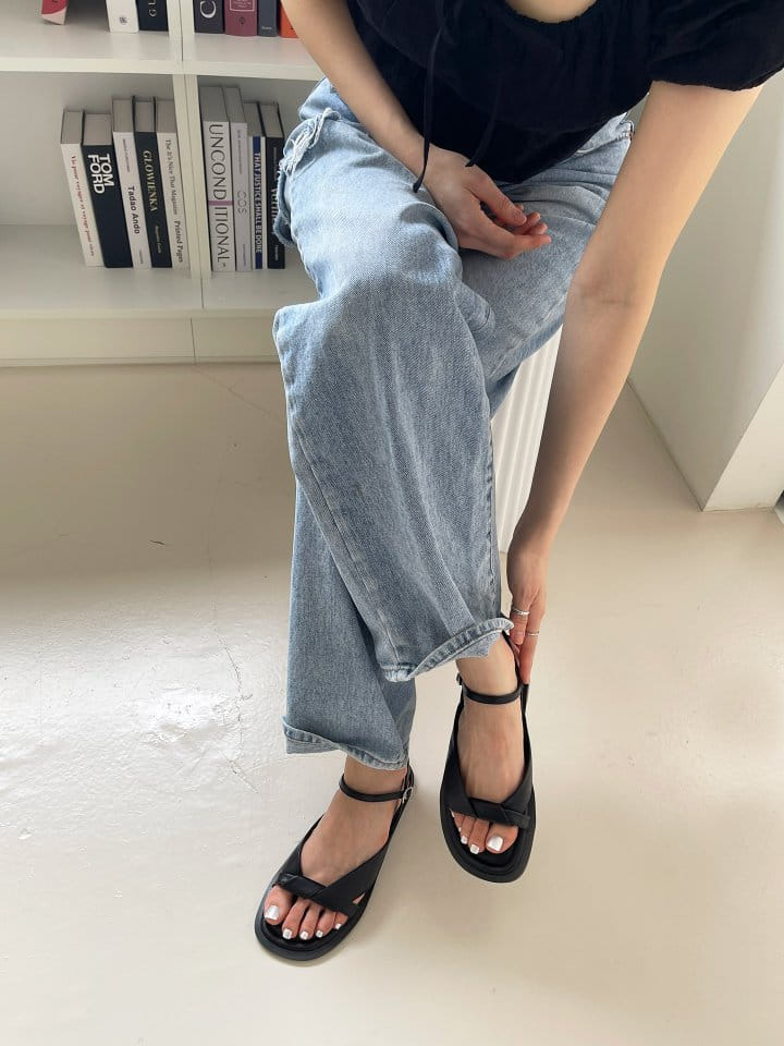 Golden Shoe - Korean Women Fashion - #momslook -  7222 Slipper & Sandals - 7