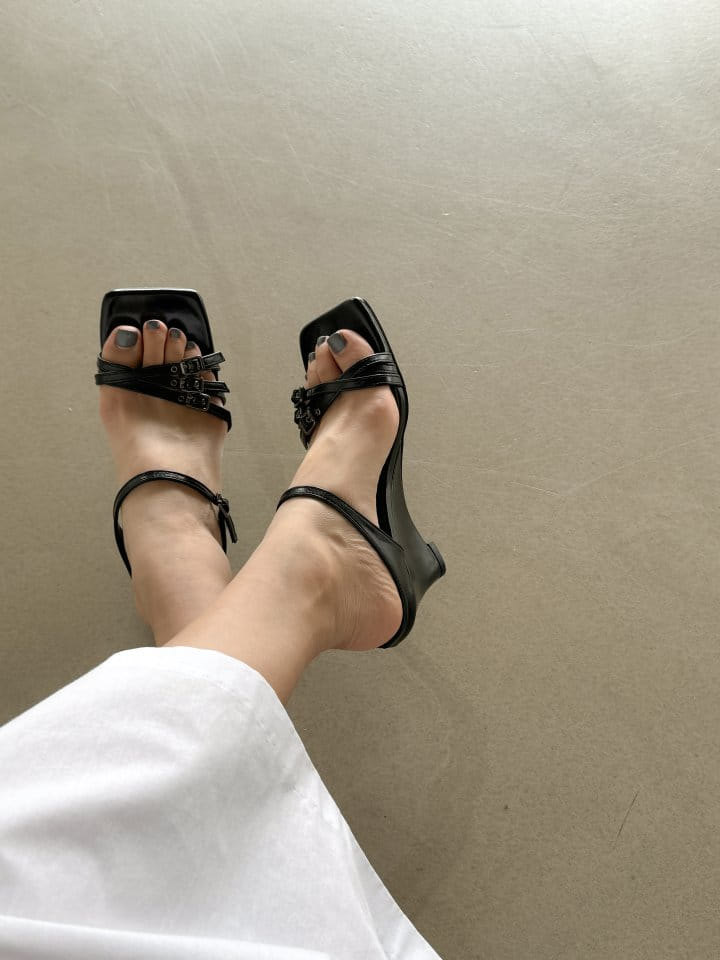 Golden Shoe - Korean Women Fashion - #momslook - 2408 Slipper & Sandals - 10