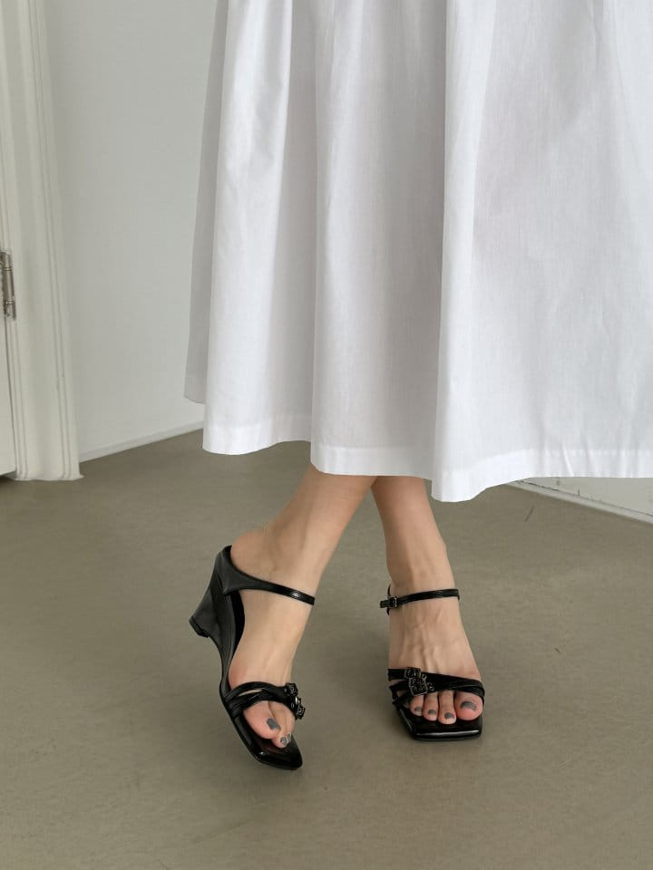 Golden Shoe - Korean Women Fashion - #momslook - 2408 Slipper & Sandals - 6