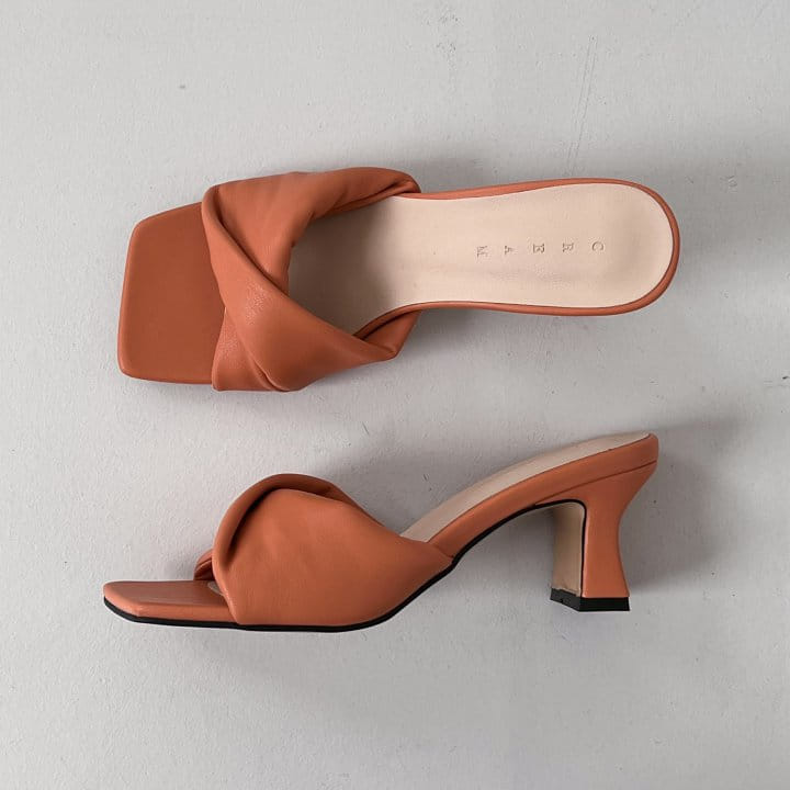 Golden Shoe - Korean Women Fashion - #romanticstyle - 0182 Slipper & Sandals - 5