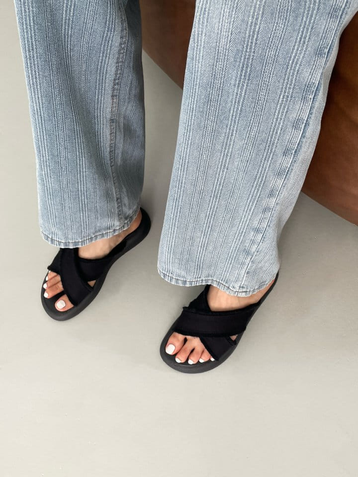 Golden Shoe - Korean Women Fashion - #shopsmall -  3550 Slipper & Sandals - 11
