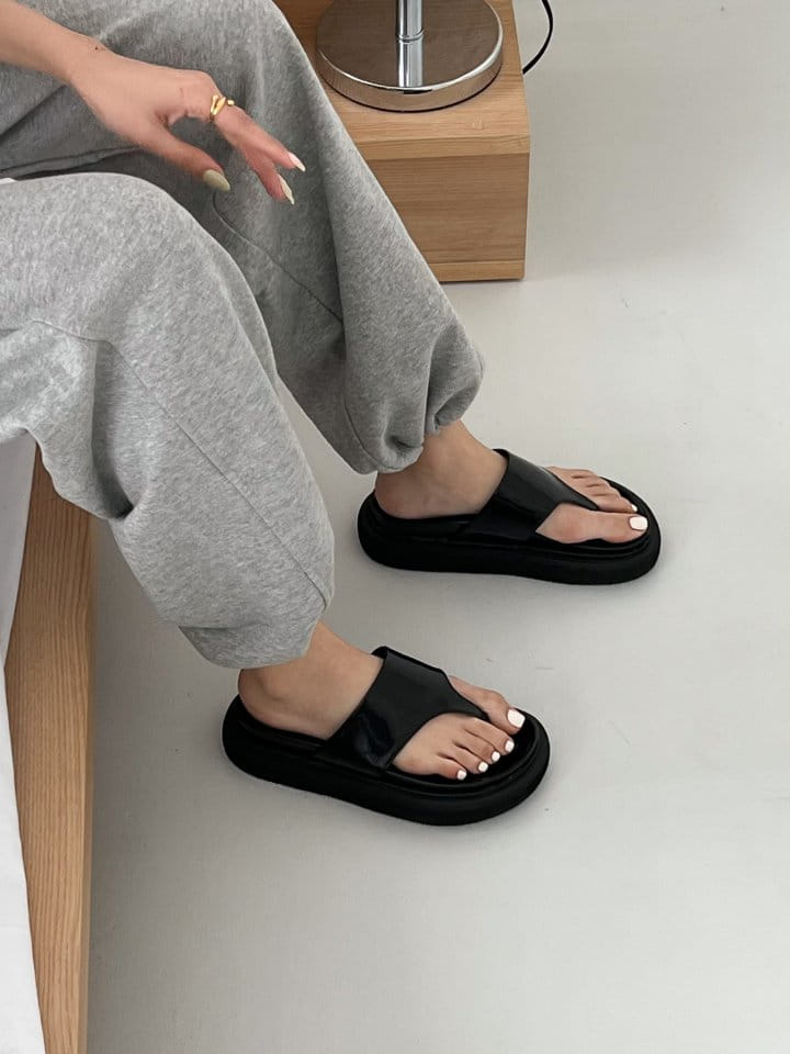 Golden Shoe - Korean Women Fashion - #thatsdarling - 0190 Slipper & Sandals - 9