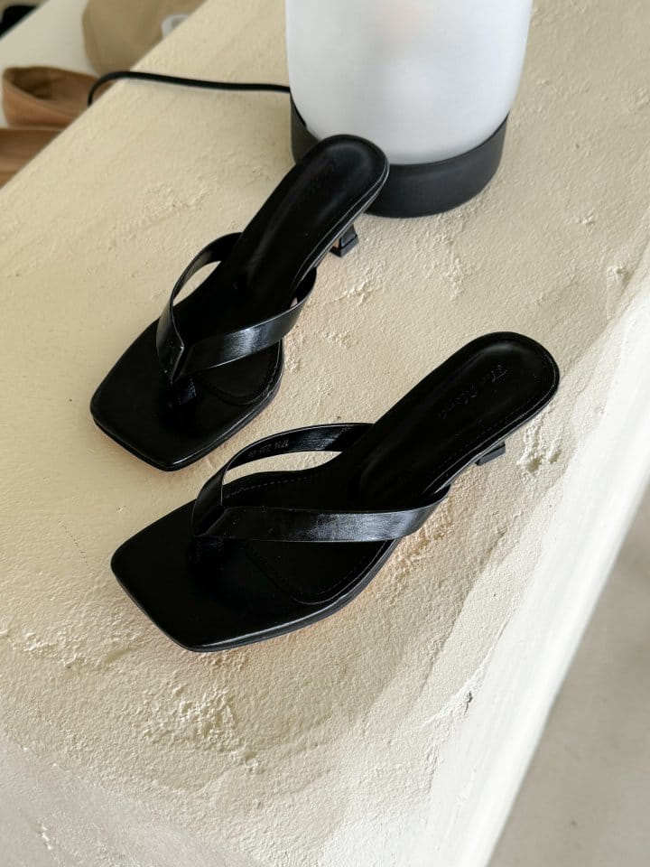 Golden Shoe - Korean Women Fashion - #thatsdarling - 1714 Slipper & Sandals - 4
