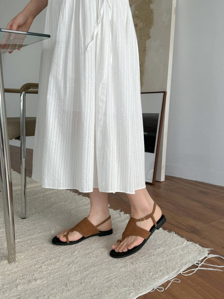 Golden Shoe - Korean Women Fashion - #vintageinspired -  3517 Slipper & Sandals - 8