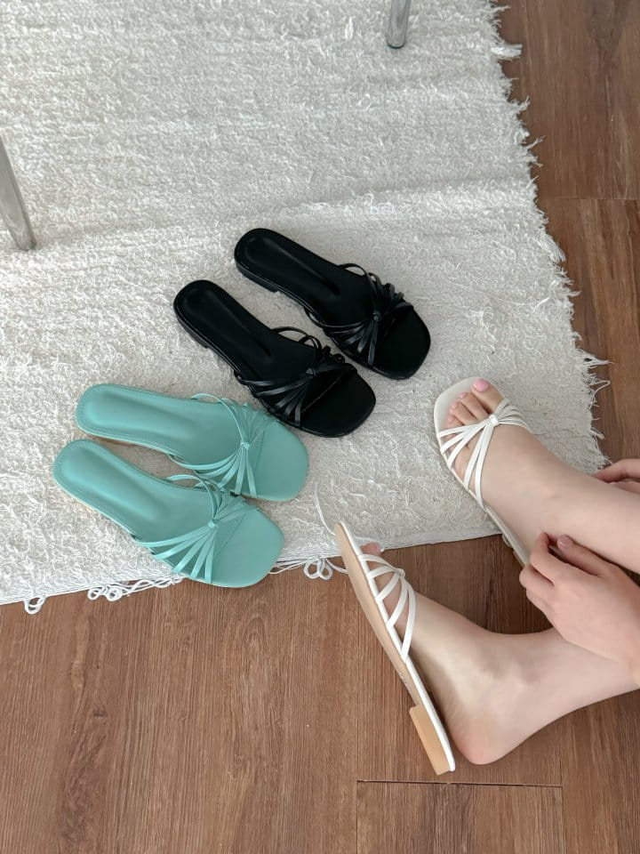 Golden Shoe - Korean Women Fashion - #vintagekidsstyle - 1715 Slipper & Sandals