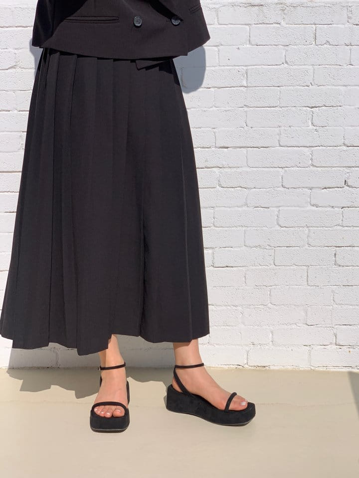 Golden Shoe - Korean Women Fashion - #womensfashion -  2042 Slipper & Sandals - 11