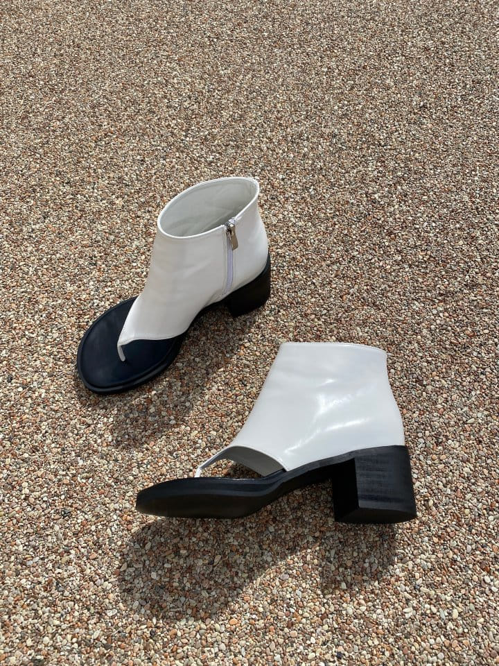 Golden Shoe - Korean Women Fashion - #womensfashion -  2041 Slipper & Sandals - 6