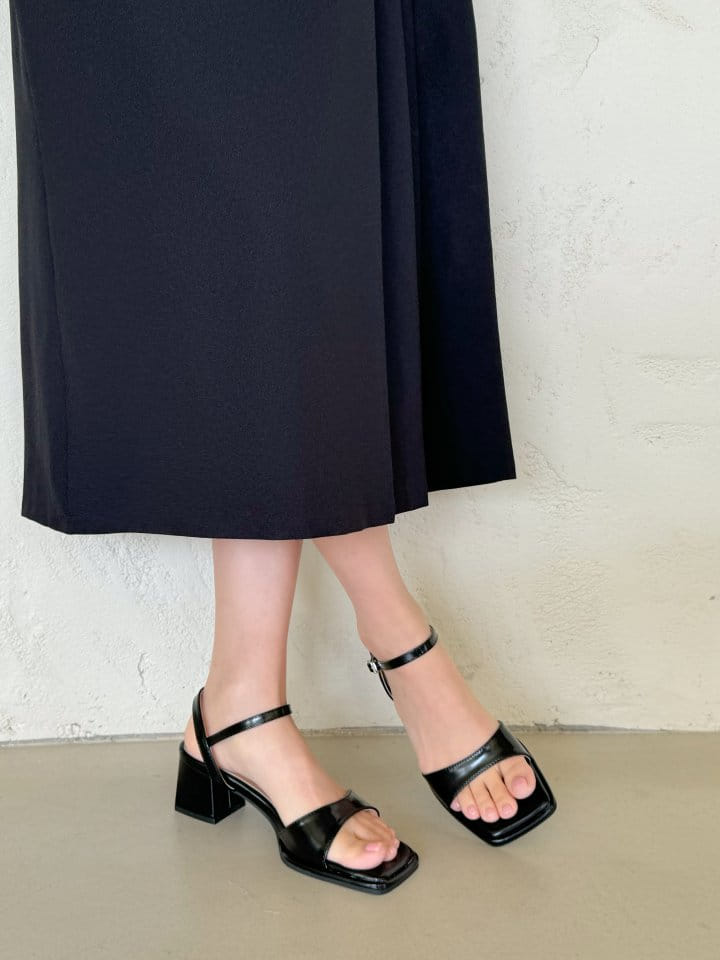 Golden Shoe - Korean Women Fashion - #womensfashion - 8316 Slipper & Sandals - 10