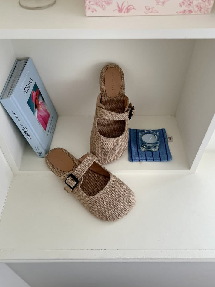 Golden Shoe - Korean Women Fashion - #womensfashion - 9037 Slipper & Sandals - 8