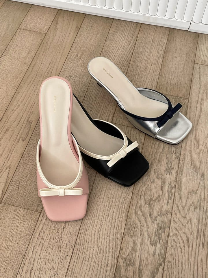 Golden Shoe - Korean Women Fashion - #womensfashion - 1825 Slipper & Sandals