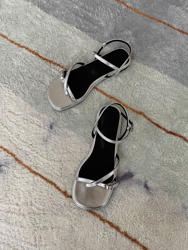 Golden Shoe - Korean Women Fashion - #momslook -  7223 Slipper & Sandals - 4