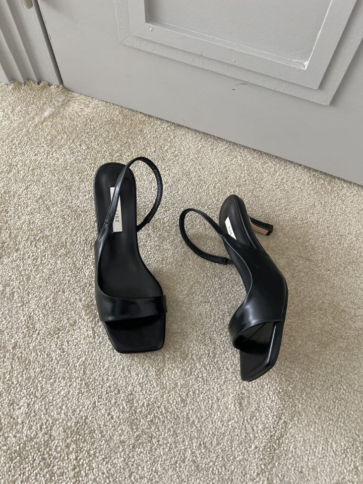Golden Shoe - Korean Women Fashion - #womensfashion -  2930 Slipper & Sandals - 3