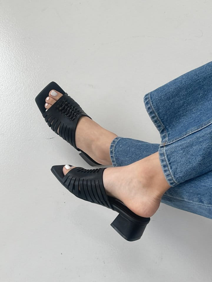 Golden Shoe - Korean Women Fashion - #womensfashion - 327 Slipper & Sandals - 9