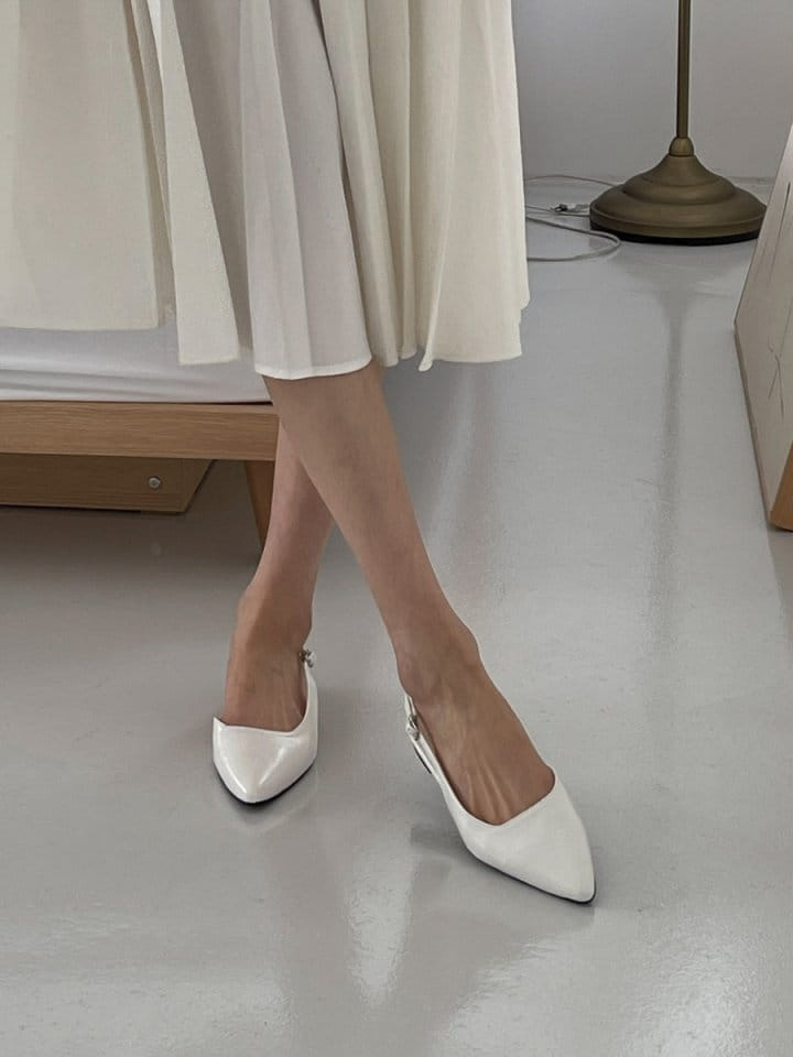 Golden Shoe - Korean Women Fashion - #womensfashion - 323 Slipper & Sandals - 9