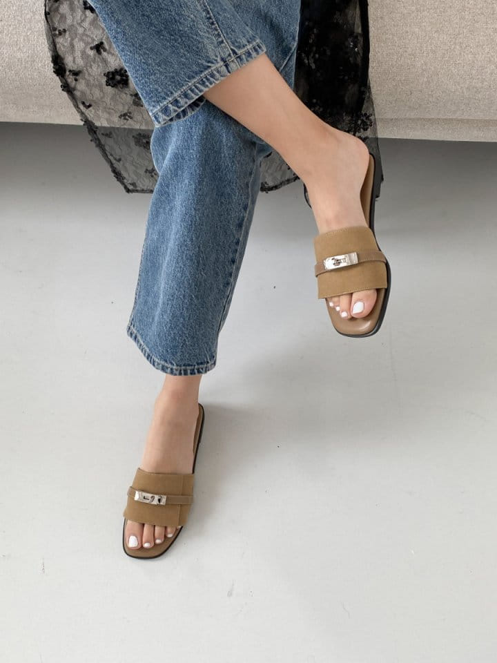 Golden Shoe - Korean Women Fashion - #womensfashion - 332 Slipper & Sandals - 9