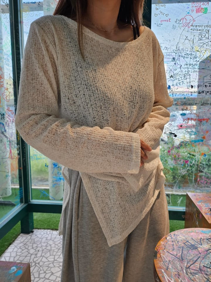 Gram - Korean Women Fashion - #pursuepretty - L Jacquard Slit Tee - 2