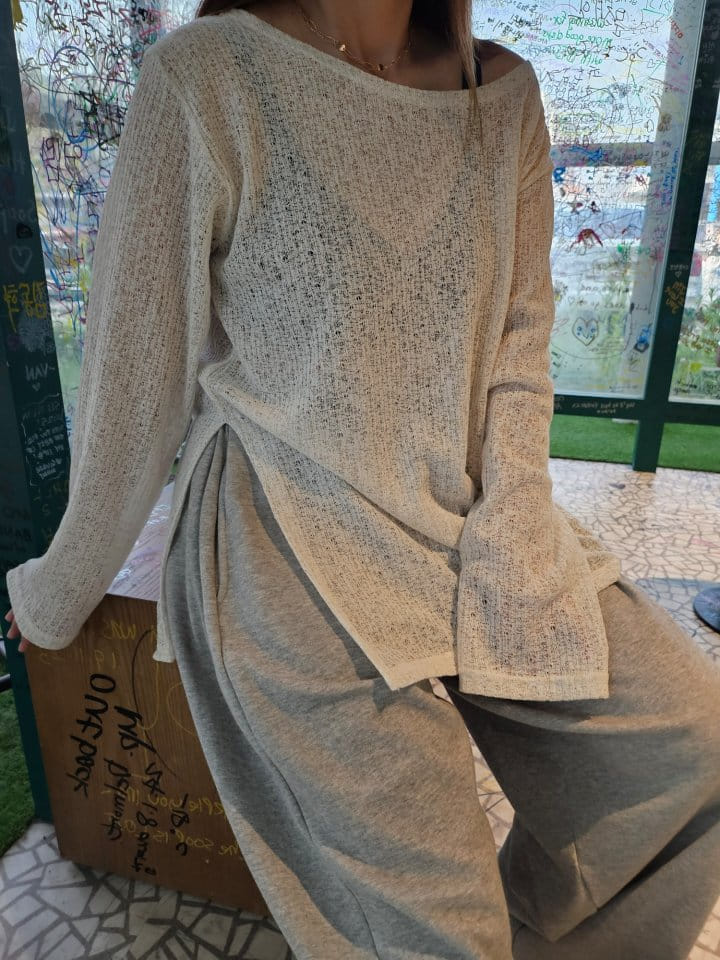 Gram - Korean Women Fashion - #restrostyle - L Jacquard Slit Tee - 4