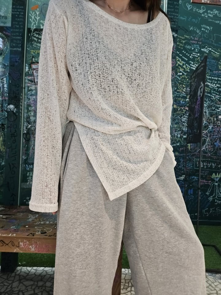 Gram - Korean Women Fashion - #womensfashion - L Jacquard Slit Tee - 9