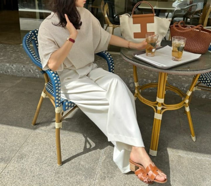 Merry J - Korean Women Fashion - #vintagekidsstyle - L Cape Short Sleeve Knit - 6