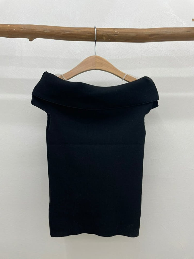 Most - Korean Women Fashion - #momslook - ST Off Shoulder Tee - 3