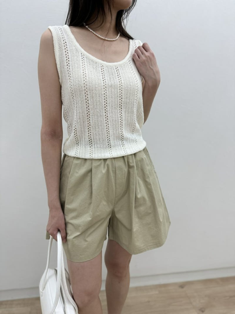 Most - Korean Women Fashion - #womensfashion - Lui Sleeveless Tee - 8