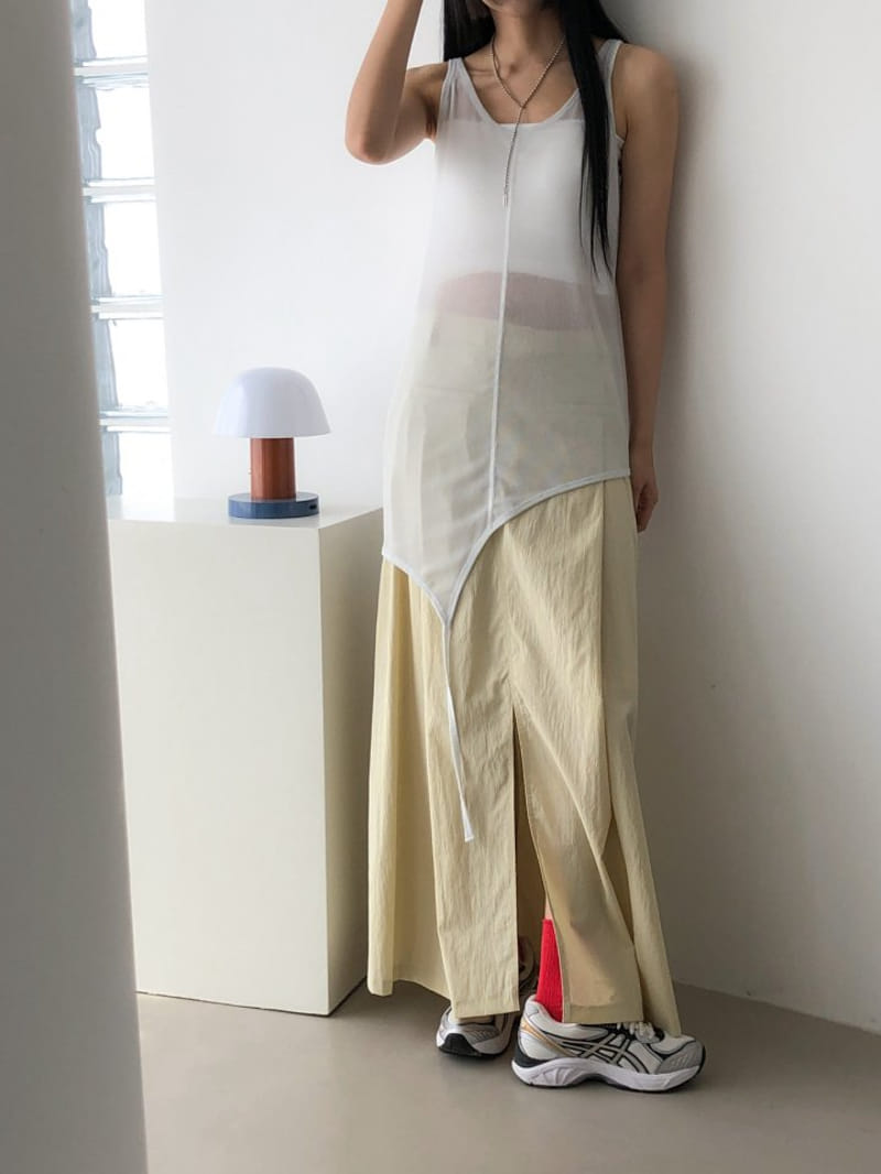 Nutplan - Korean Women Fashion - #momslook - Metal Sleeveless Tee - 3