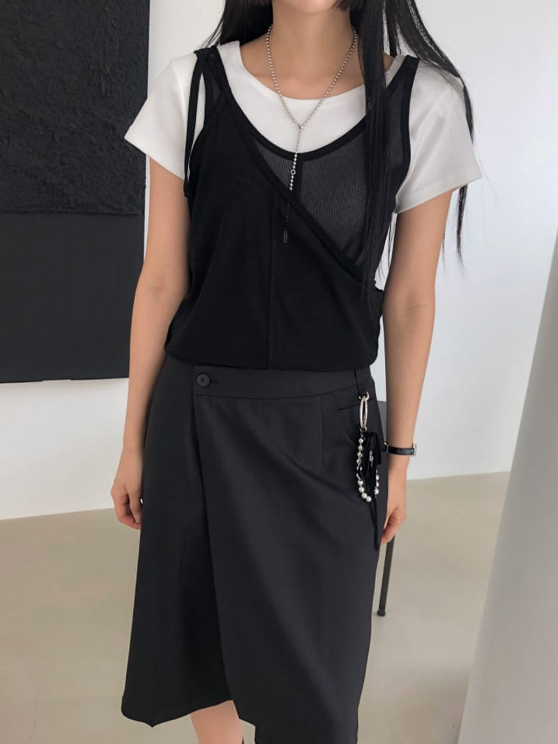 Nutplan - Korean Women Fashion - #momslook - Metal Sleeveless Tee - 7