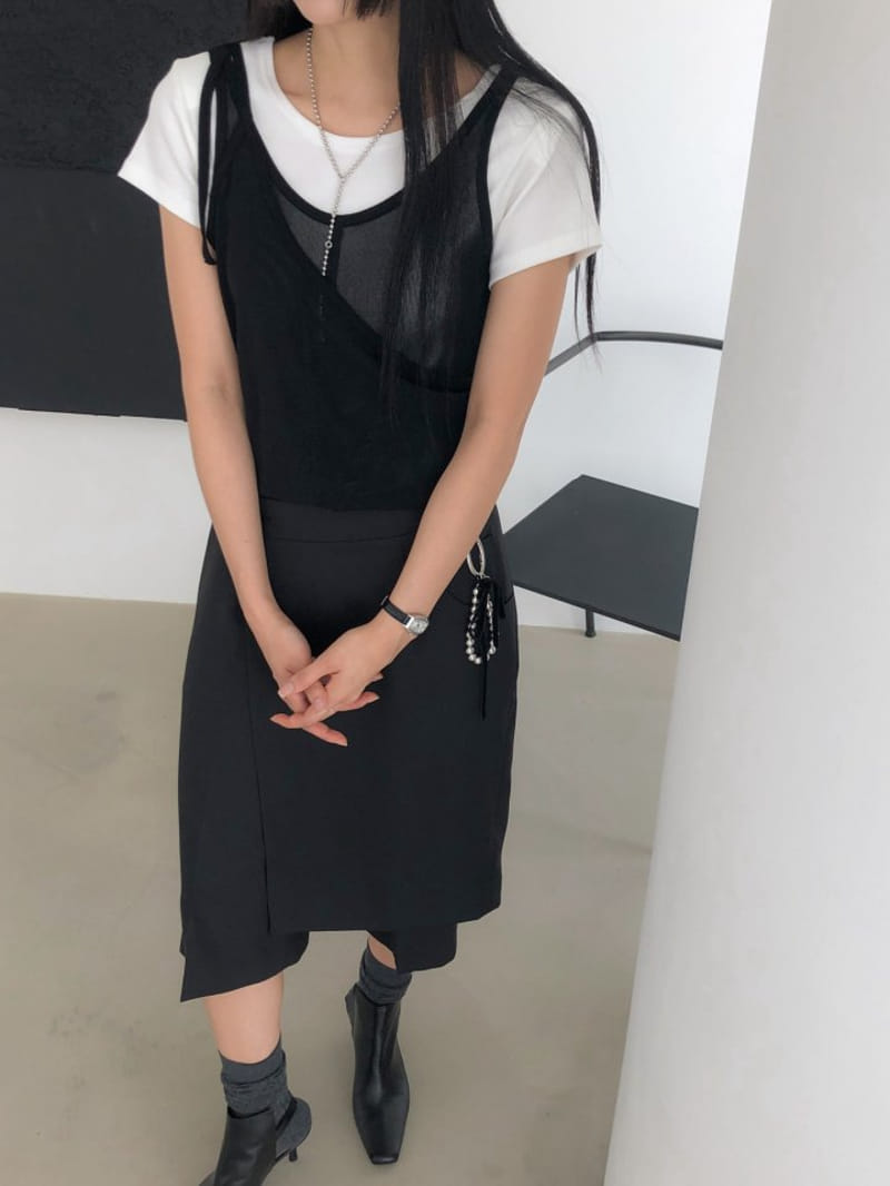 Nutplan - Korean Women Fashion - #momslook - Metal Sleeveless Tee - 9