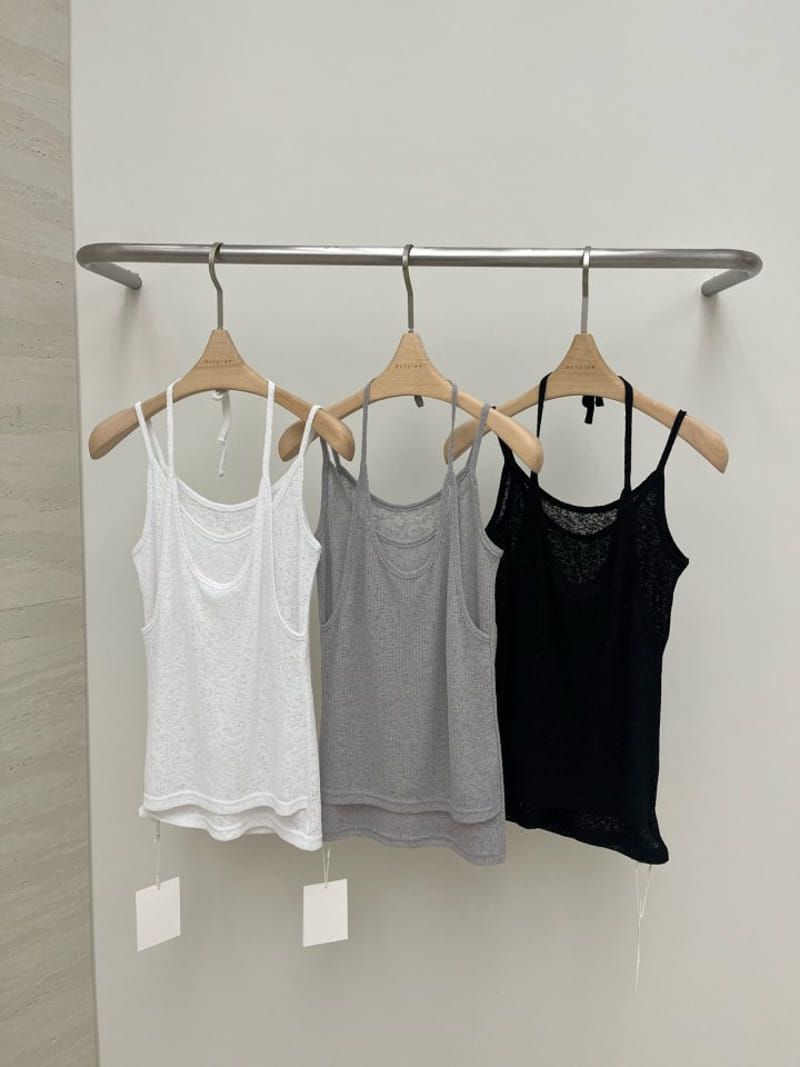 Nutplan - Korean Women Fashion - #momslook - May Double Sleeveless Tee