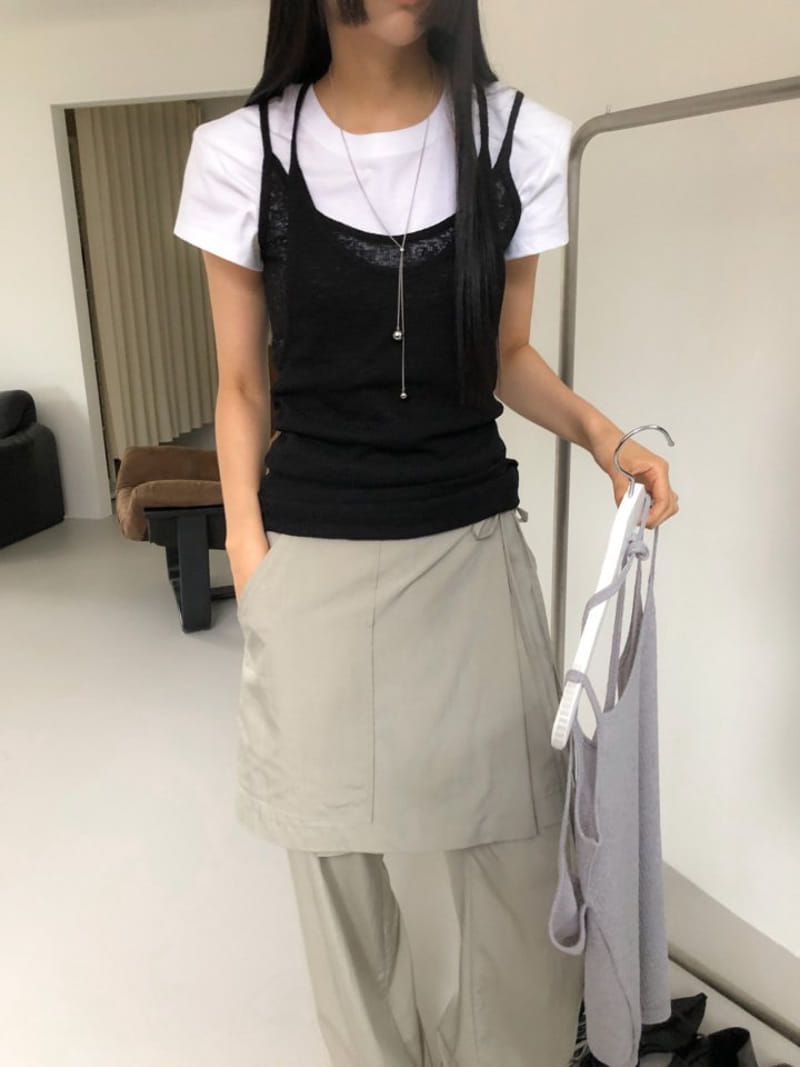 Nutplan - Korean Women Fashion - #romanticstyle - May Double Sleeveless Tee - 7