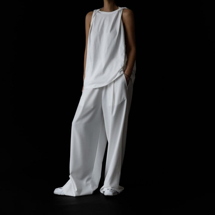 Paper Moon - Korean Women Fashion - #momslook - Banded String Wide Maxi Length Trousers - 2