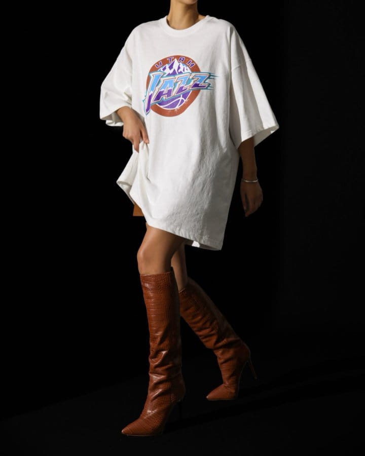 Paper Moon - Korean Women Fashion - #momslook - Oversized Jazz Print Tee - 2