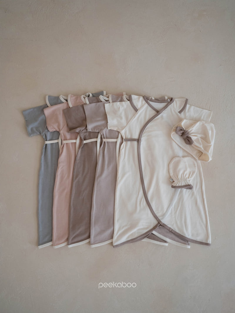 Peekaboo - Korean Baby Fashion - #babyoninstagram - Mari Bennet Set