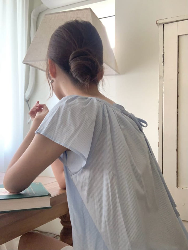 Pomelo - Korean Women Fashion - #thelittlethings - Venice Blouse - 3