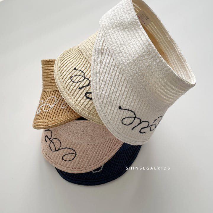 Shinseage Kids - Korean Children Fashion - #kidsshorts - Chang Embroidery Sun Cap