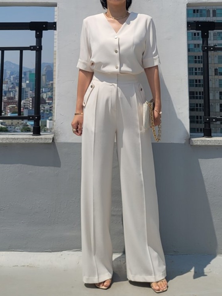 Pie Short Sleeve Blouse